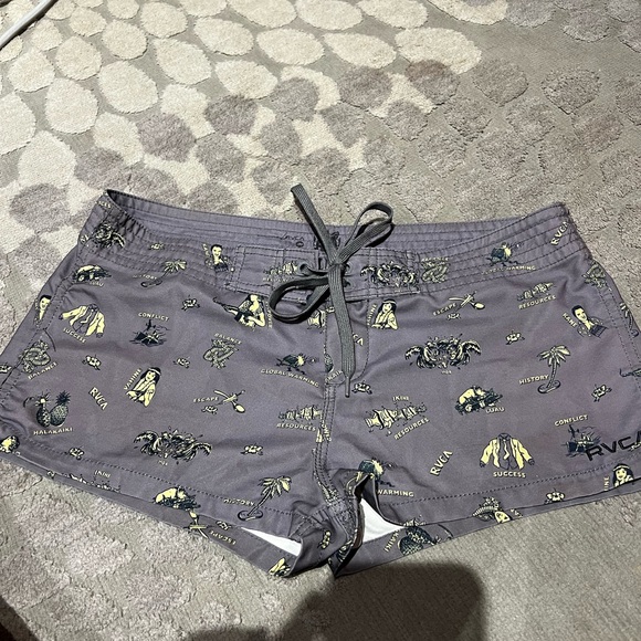 Fun RVCA board shorts size small. Like new. - Picture 2 of 3